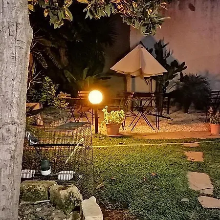 Couette-café U' Iazzu Avola