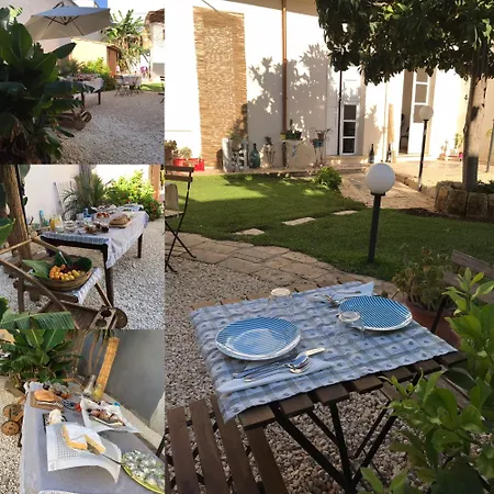 U' Iazzu فندق مبيت وإفطار أفولا