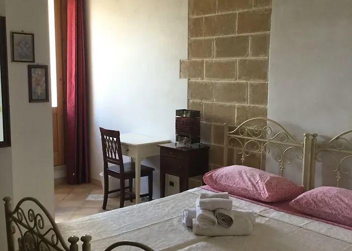 Oda ve Kahvaltı U' Iazzu 3*