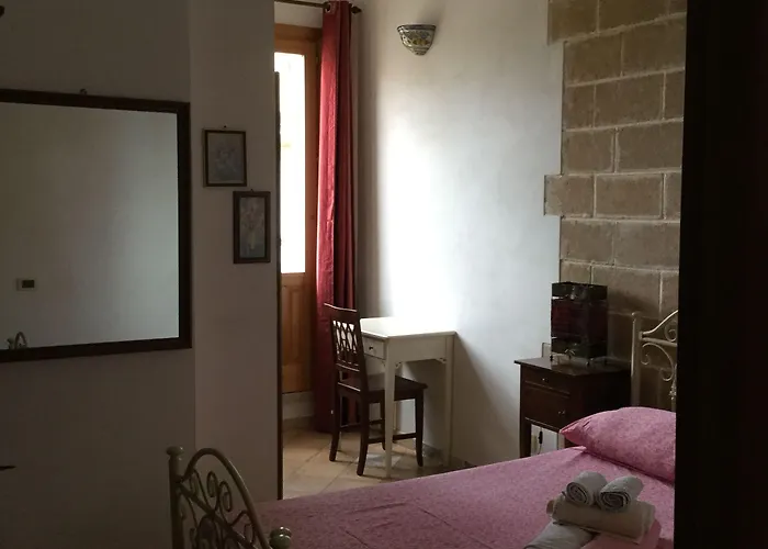 Oda ve Kahvaltı U' Iazzu Avola
