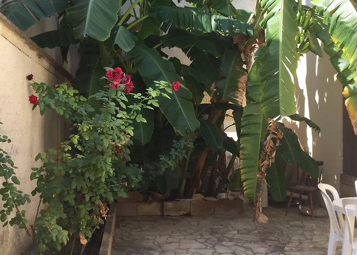 Oda ve Kahvaltı U' Iazzu